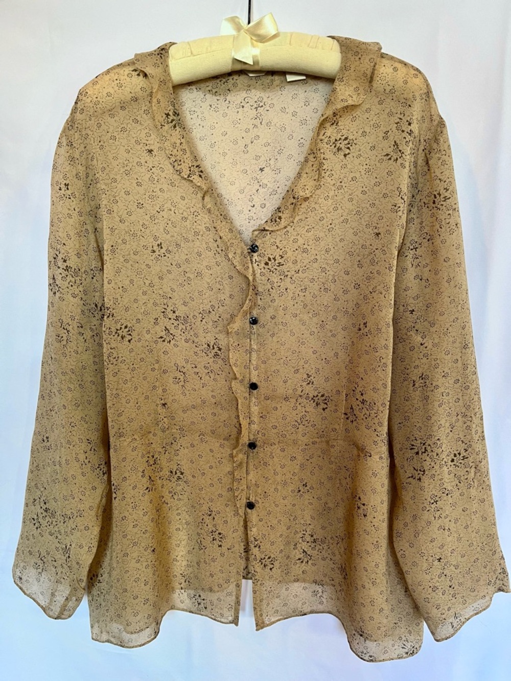 J. Jill Taupe Floral-Print Boho style Button Front Top